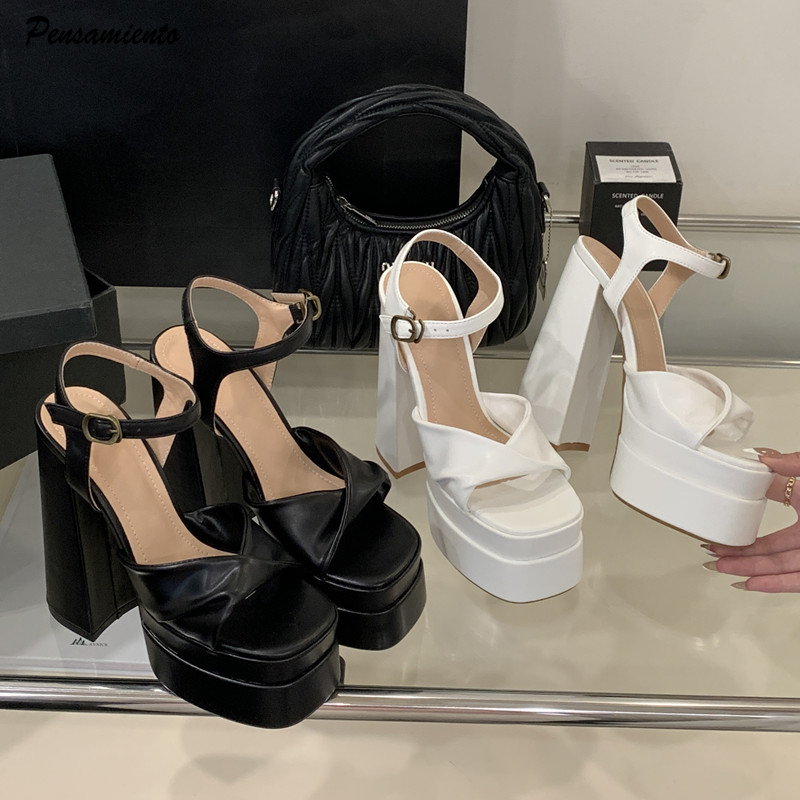 Chunky Sneaker Platform - نجمة نمط موضة منصة مزدوجة أسافين