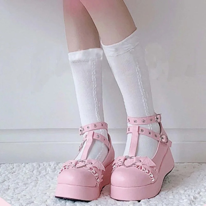 أحذية ماري جينز نسائية جديدة ب - مراجعة Chunky Sneaker Platform وسعره