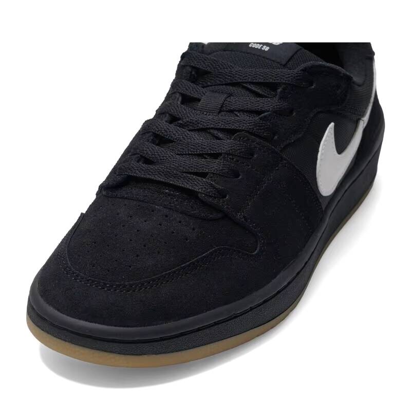 حذاء نايك كلاسيك من الجلد ذو ا - مراجعة Street Fashion Nike وسعره