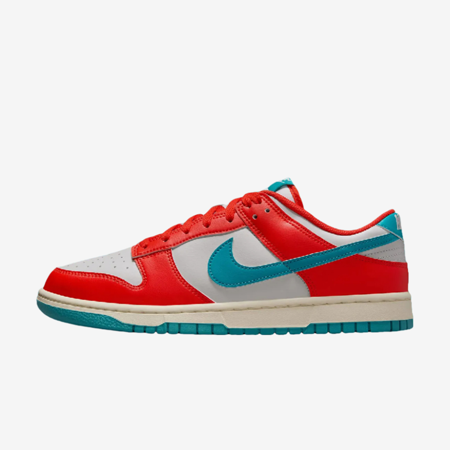 حذاء نايك دانك لو الأصلي الجدي - مراجعة Street Fashion Nike وسعره