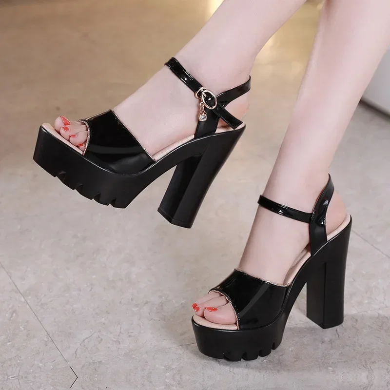 10 سنتيمتر 13 سنتيمتر حجم صغير - مراجعة Chunky Sneaker Platform وسعره