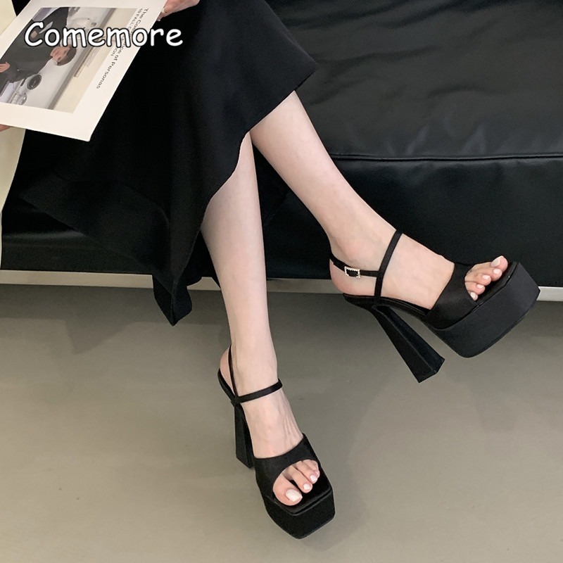 15 سنتيمتر عالية الكعب مكتنزة  - مراجعة Chunky Sneaker Platform وسعره