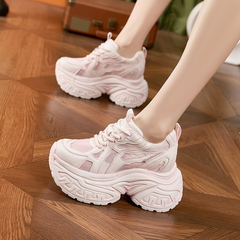 أحذية رياضية نسائية أنيقة بنعل - مراجعة Chunky Sneaker Platform وسعره